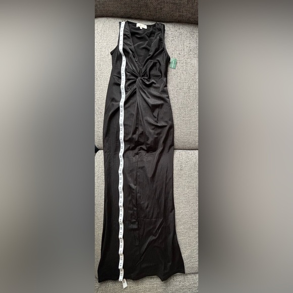 Brand New Black Maxi Dress - Size Small | Elegant V-Neck, Stretch Fit - Picture 2 of 6